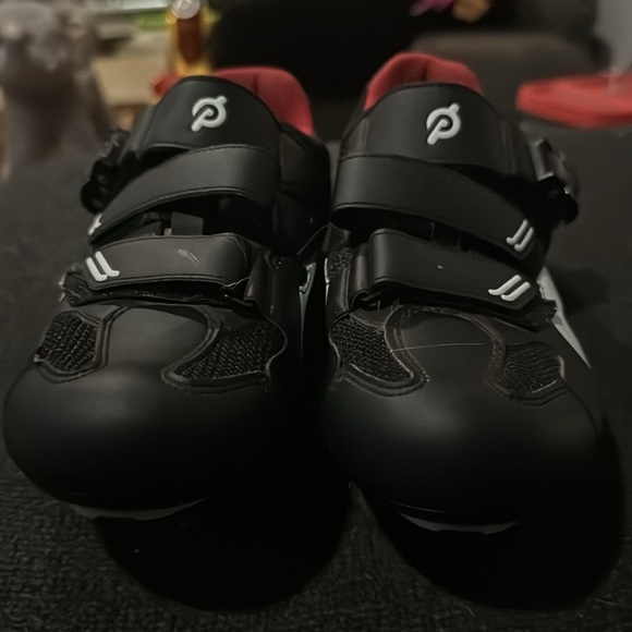 Peloton cycle shoes LIKE NEW - Picture 4 of 4